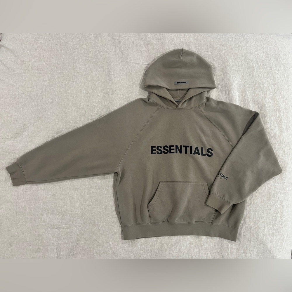 Fear of God Essentials | Sweatshirt Hoodie Pullover M - Moss